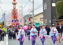 屋台･笠鉾町内曳きまわし