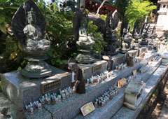 札所一番 誦経山 四萬部寺